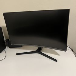 Samsung 27’ 240Hz Curved Gaming Monitor 
