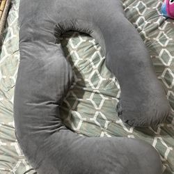 Pregnancy Pillow