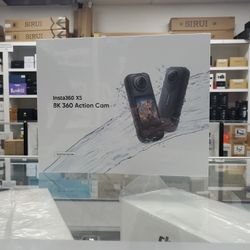 Insta360 X5 8K 360 Action Camera Essentials Bundle