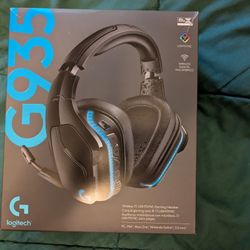 Logitech G935 Wireless Gaming Headset - Black/Blue - Used Complete