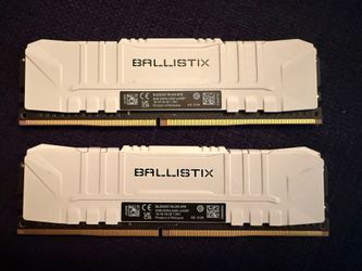 16GB Crucial Ballistix DDR4-3000 RAM Kit (2x8GB) - White