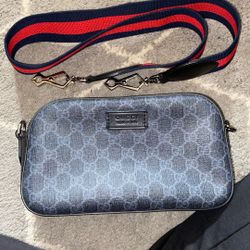 GG Supreme Small Black/Grey