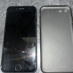 iPhone 7 With Case