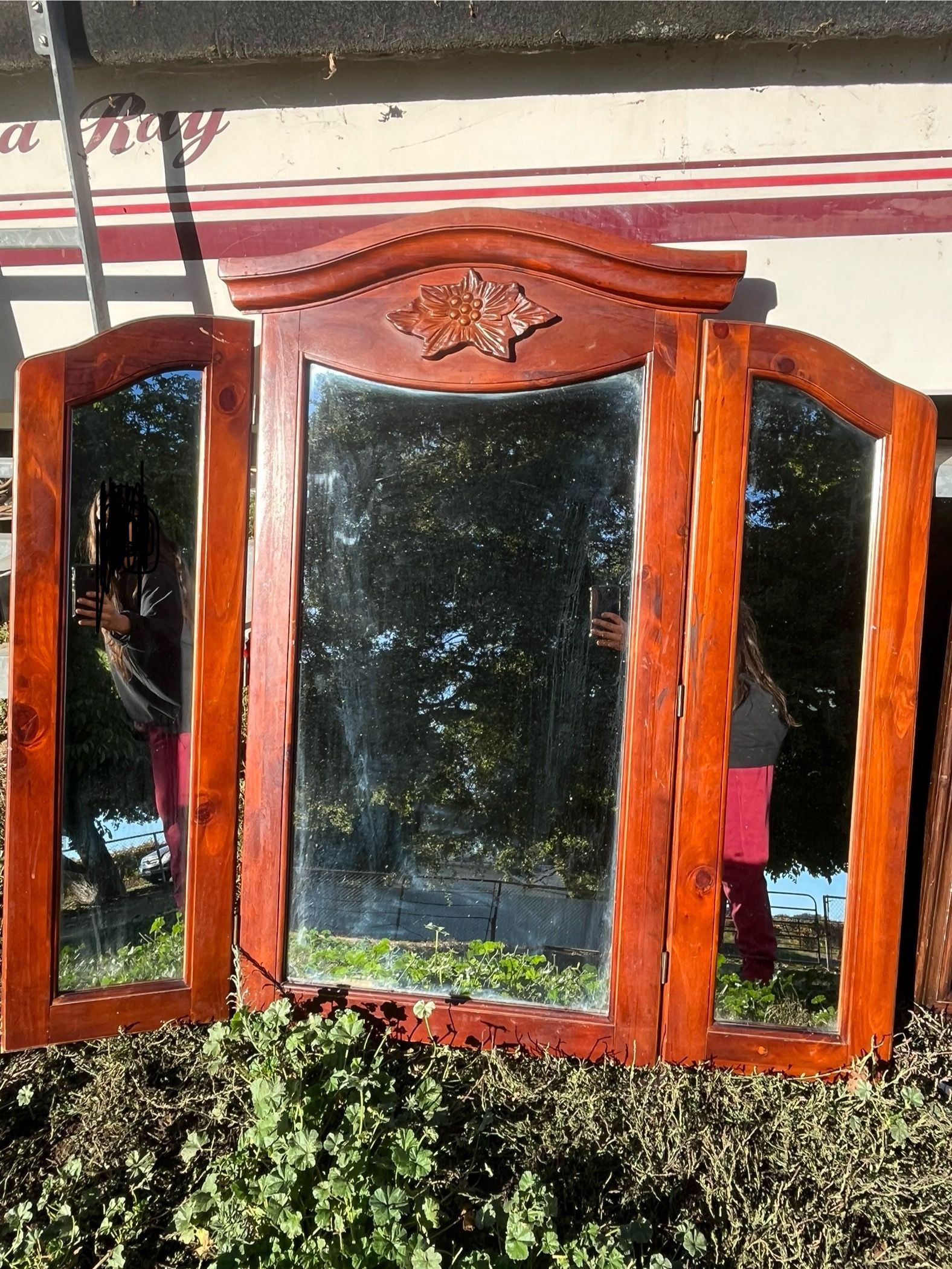 Mirror 