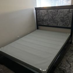 Bed Frame And Box Springs 