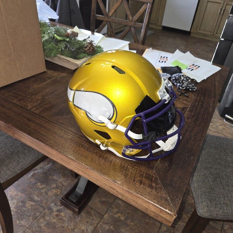 Minnesota Vikings Full Size Replica  Flash Alternative  Speed Helmet [Read DESCRIPTION]