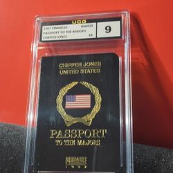 1997 Pinnacle PASSPORT TO THE MAJORS #8 Chipper Jones USA FLAG BOOKLET INSERT UCG MINT 9