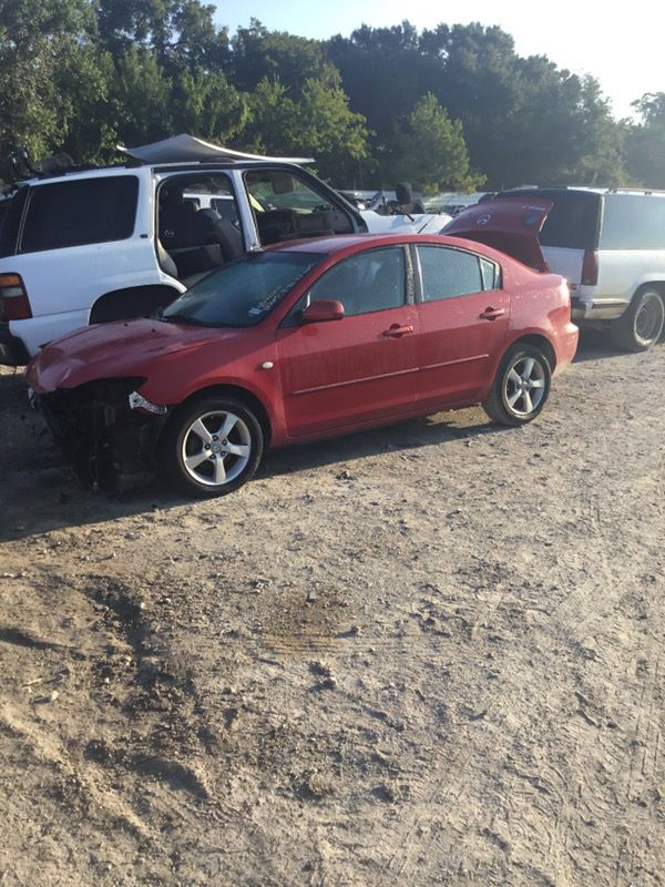 2006 Mazda 3 for parts