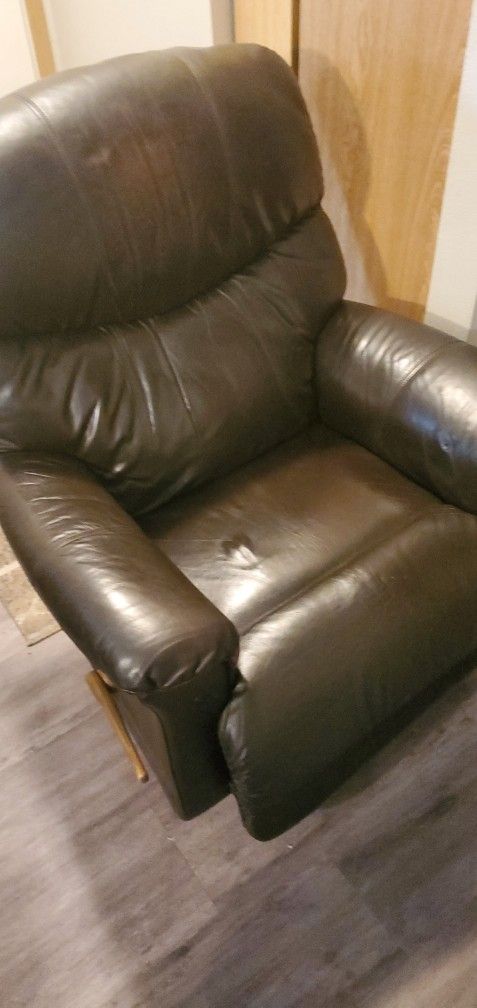 Free Recliner