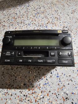 Highlander head unit