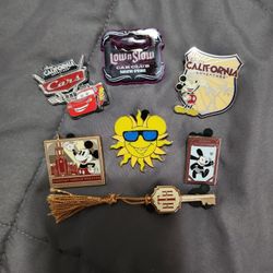 Disneyland Pins