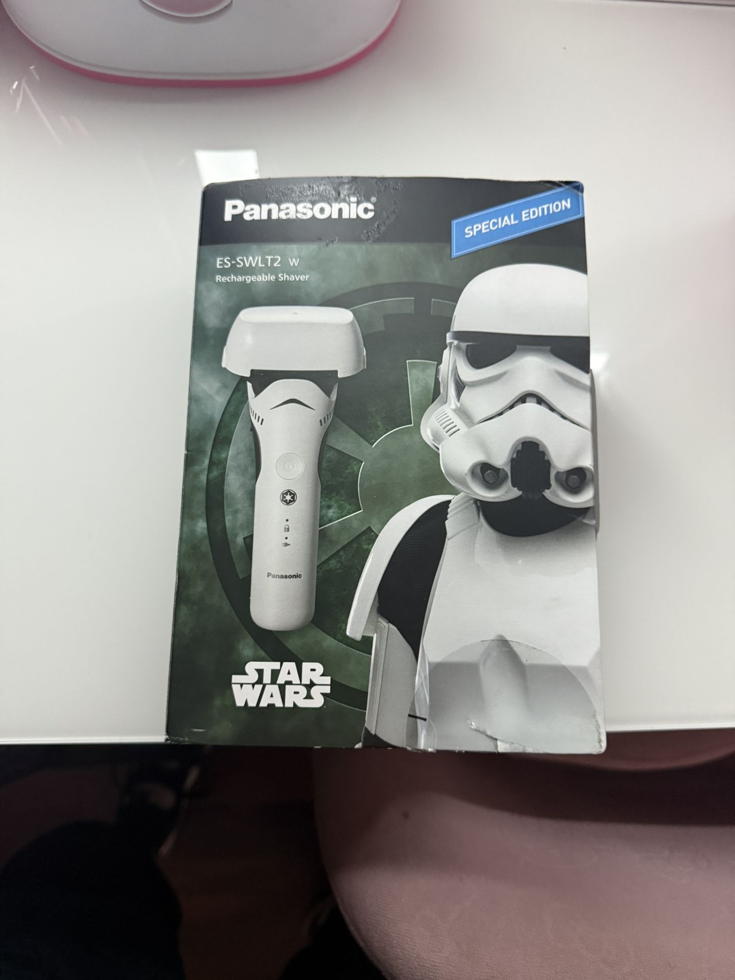new collectors special Edition Starwars shaving machine