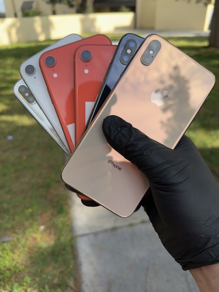 iPhone 8 / 8 Plus / X / XR / XS Max & Unlocked / International Available