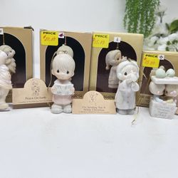 P44 Lot of 4 Precious Moments Christmas Ornaments – Vintage – With Original Boxes – Perfect Condition