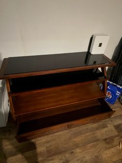 Tv stand