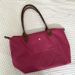 Longchamp Le Pliage Tote Medium 