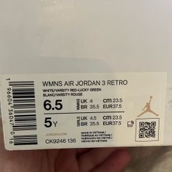 Women’s Retros 3