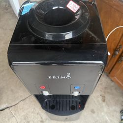 Water dispenser/dispensador de agua