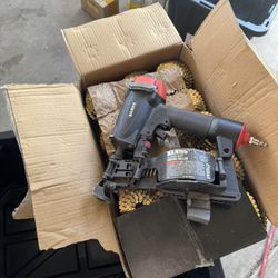 Roofing Nail Gun + Nails