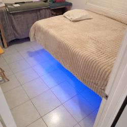 SE RENTA RECAMARA  SOLO PARA ELLA