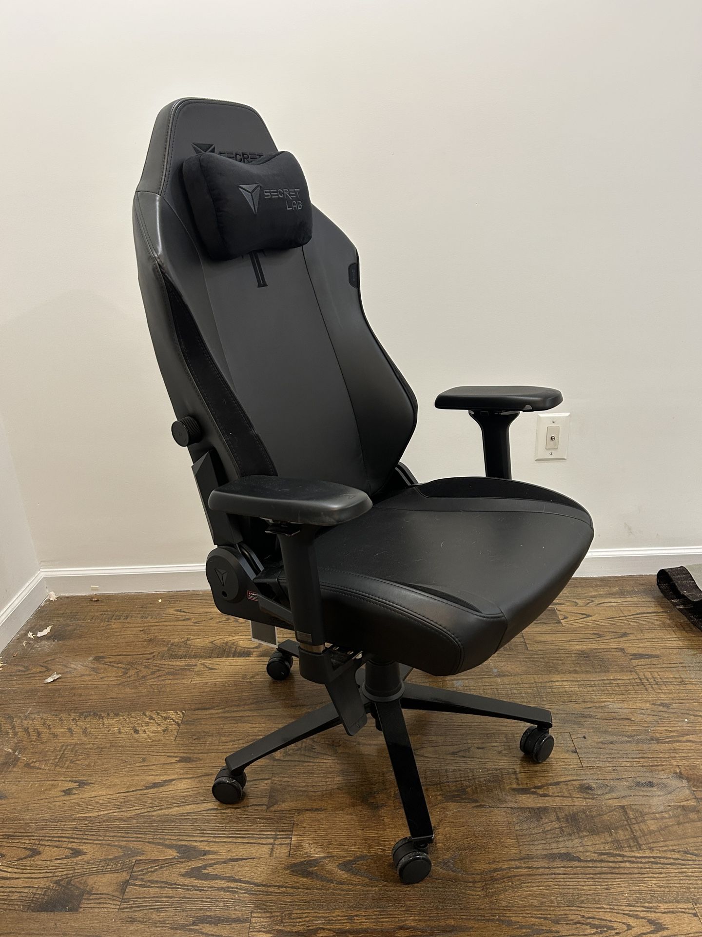 Secretlab Titan Evo Gaming Chair/Office Chair, Black, Large