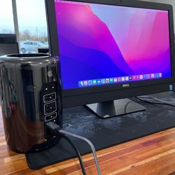 Mac Pro//Mac Mini 4-Core Xeon 3.7Ghz 32GB RAM 500GB SSD AMD FIREPRO D300 4GB Graphics!!!