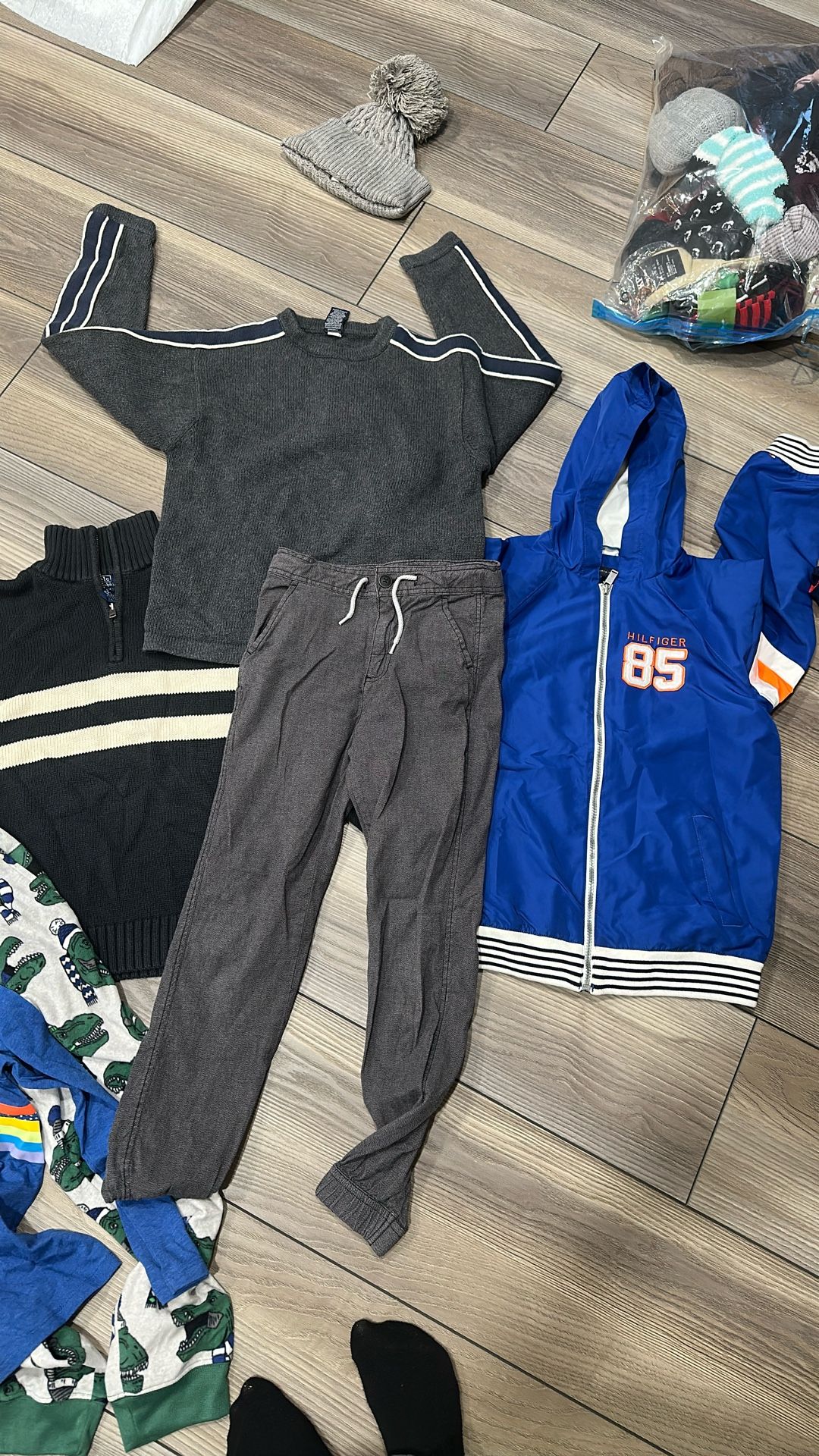Boy Clothes Size M / 10