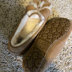 Ugg Slip-Ons