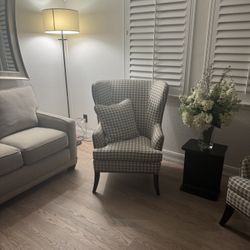 Lazy boy Couch and Custom Chairs 