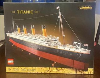 Lego Titanic Ship 10294