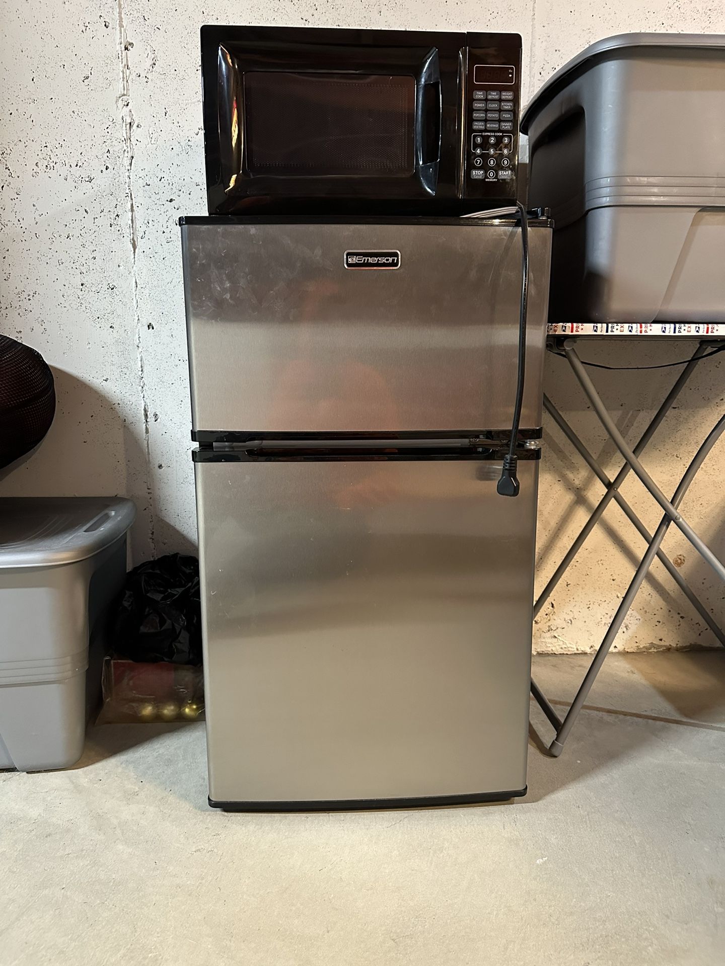 Mini Fridge