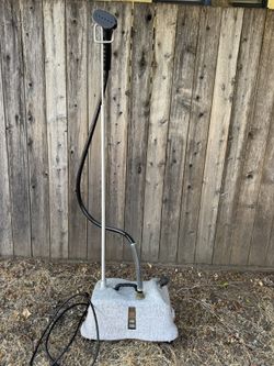 Jiffy Professional Garment Steamer - Like New!