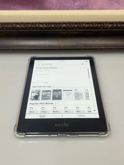 Amazon Kindle Paperwhite EReader 11th Generation 7” 16GB Black Tablet w/ Case - $89