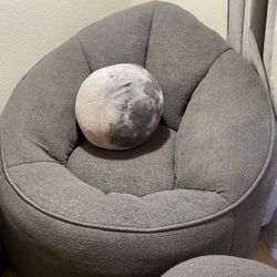 🔥 Cozy Reading Nook Set — Moon Chair + Ottoman + Gold Lamp — ONLY $60!