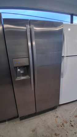 Refrigerador 33"×68" Work Perfect Make Ice and Water