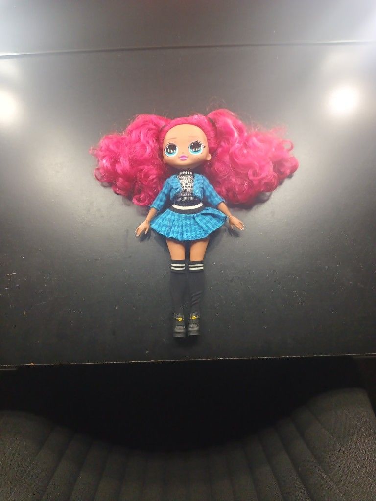 LOL OMG Doll