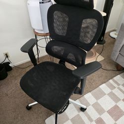 Office / Gaming Chair 