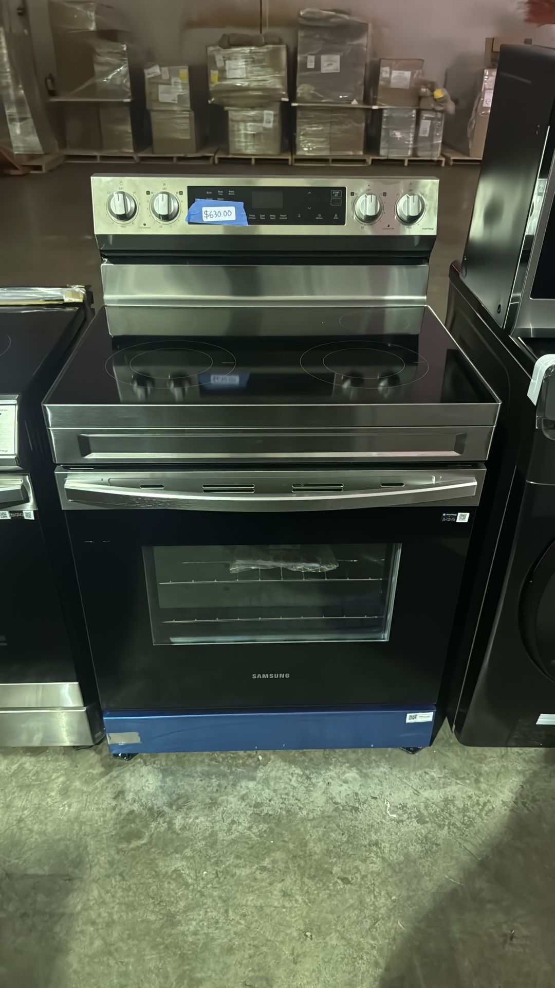 Scratch & Dent Glass top Stove Samsung Never Used.