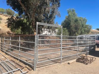 24x24 7rail welded wire heavy duty pipe stall