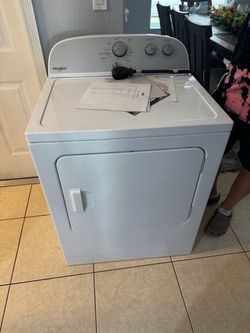 Whirlpool Electric Dryer White