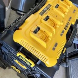 Dewalt