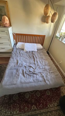 Solid Teak Wood Queen Size Bed