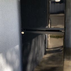 Whirlpool Gold Refrigerator 