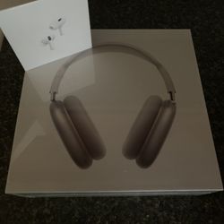 Apple AirPod And Air max 