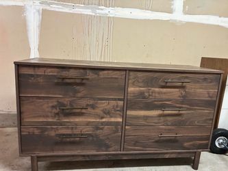 Mid-Century Modern 6-Drawer Wood Dresser