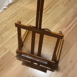 Painters Travel Easel With Color Pencils And Paint