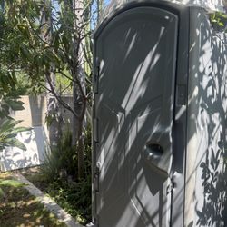 Portable Restrooms 