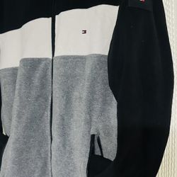 Tommy Hilfiger Men’s Size M