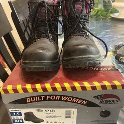 Woman Steel Safety Toe Boots