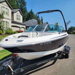 Boat 2017 Chaparral  H2O Sport 